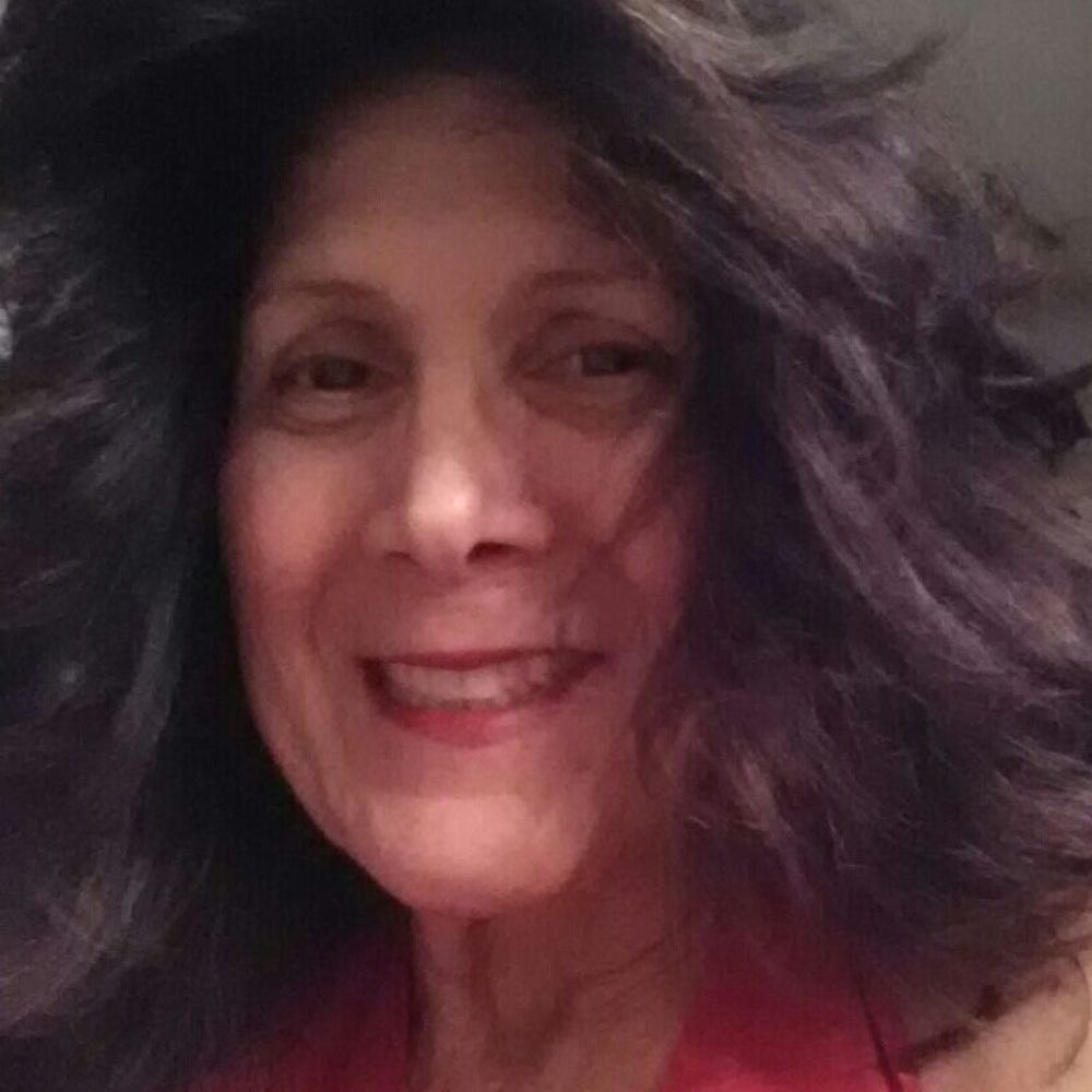 Meet your Posher, Deborah